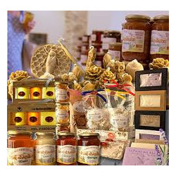 Coffret d'assortiment de buiscuits et chocolats